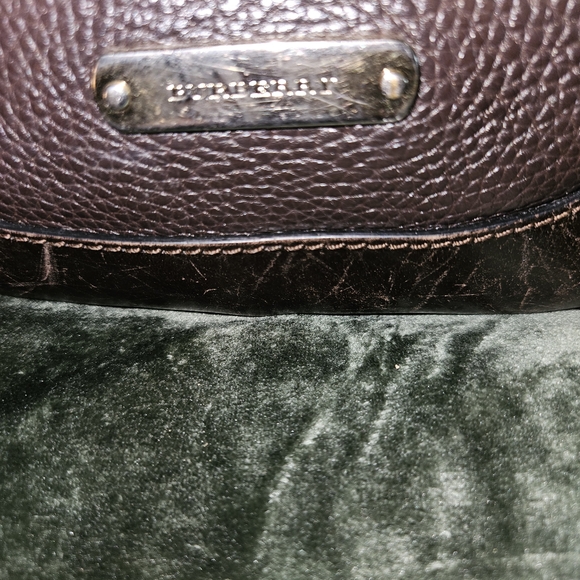 Burberry Brown Leather Crossbody Bag with Adjustable Strap - Picture 2 of 9